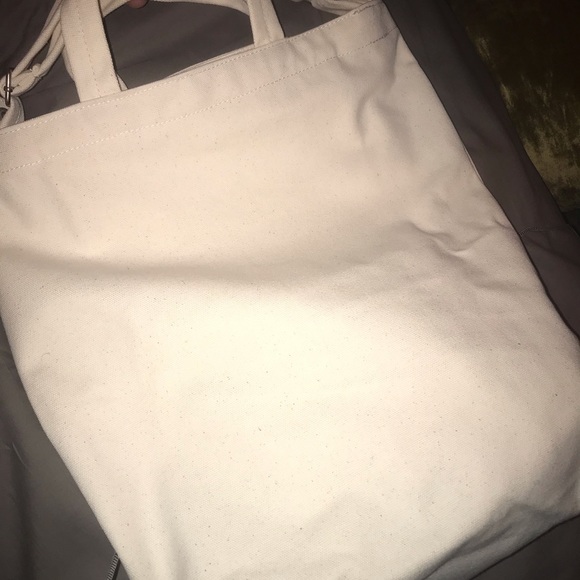 BAGGU x West Elm with Diego Oliverio duck bag - Picture 3 of 8